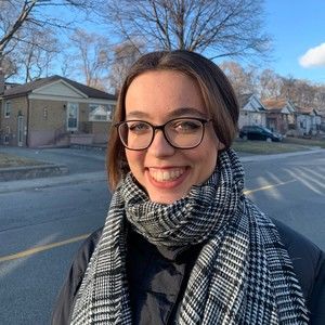 Meet your Posher, Nina